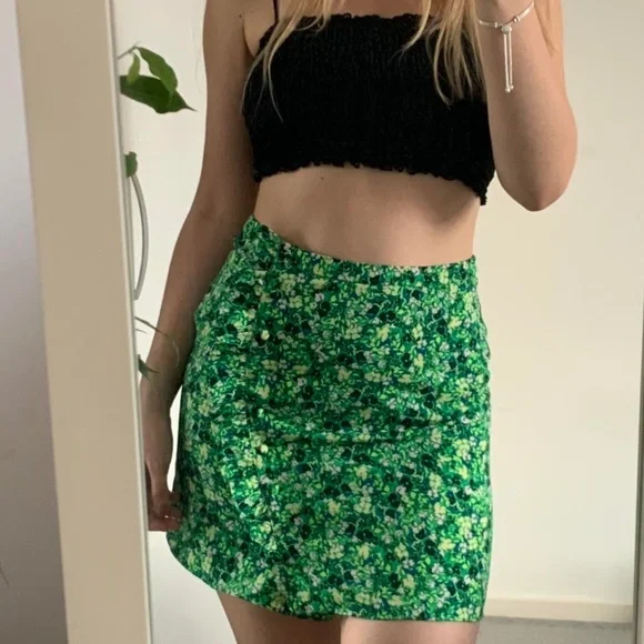 Topshop Skirts Topshop Green Floral Ruffle Wrap Skirt Size 8